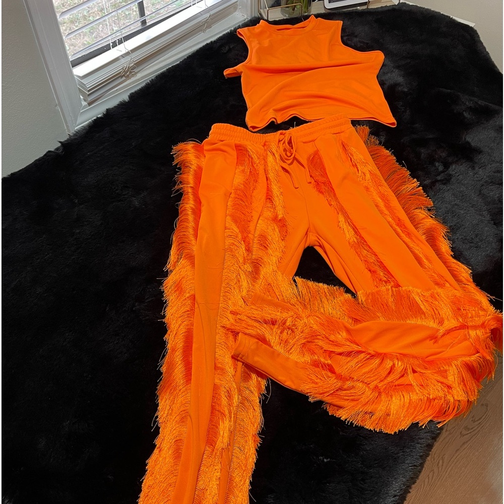 Orange two piece set - Picture 2 of 5